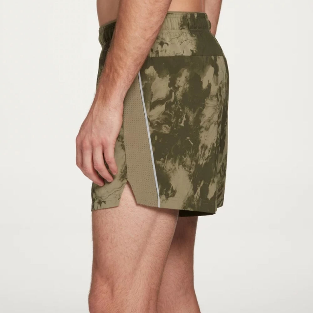 NWT 5" running Men's shorts 5" inseam